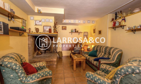 Resale - Detached House/Villa - La Mata - Costa Blanca
