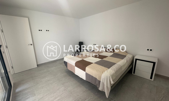 Herverkoop - Villa - San Miguel de Salinas - Inland