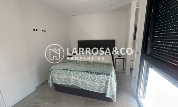 Herverkoop - Villa - San Miguel de Salinas - Inland