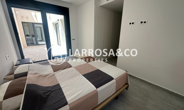 Herverkoop - Villa - San Miguel de Salinas - Inland