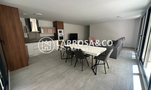 Herverkoop - Villa - San Miguel de Salinas - Inland