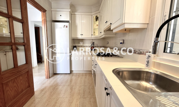 Herverkoop - Villa - San Miguel de Salinas - Inland