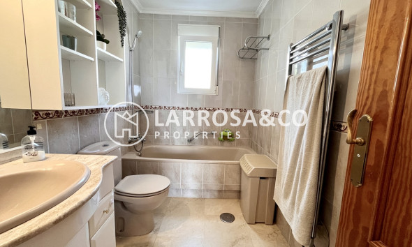 Herverkoop - Villa - San Miguel de Salinas - Inland