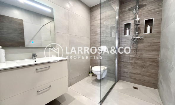 Herverkoop - Villa - San Miguel de Salinas - Inland