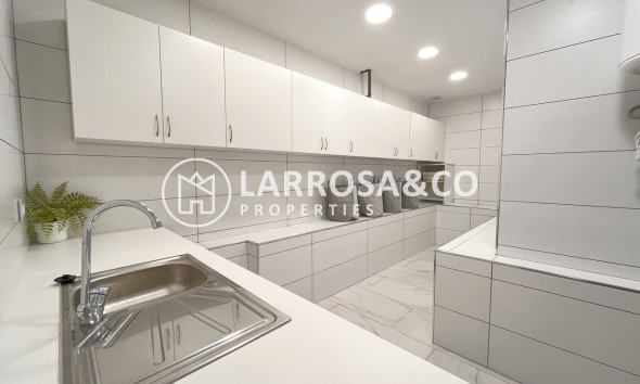 Herverkoop - Villa - San Miguel de Salinas - Inland