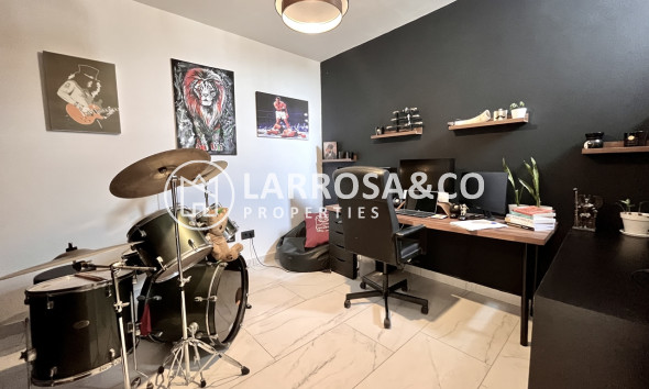 Herverkoop - Villa - San Miguel de Salinas - Inland