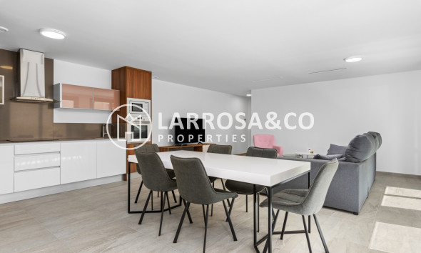 Herverkoop - Villa - San Miguel de Salinas - Inland