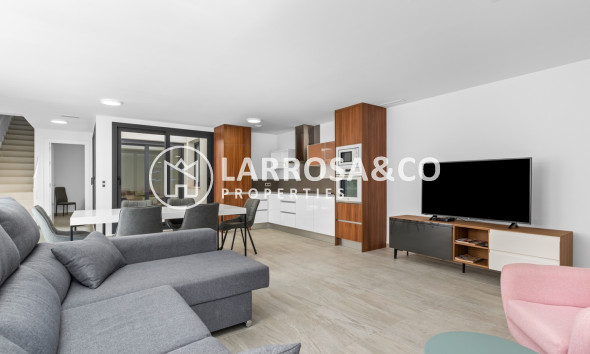 Herverkoop - Villa - San Miguel de Salinas - Inland