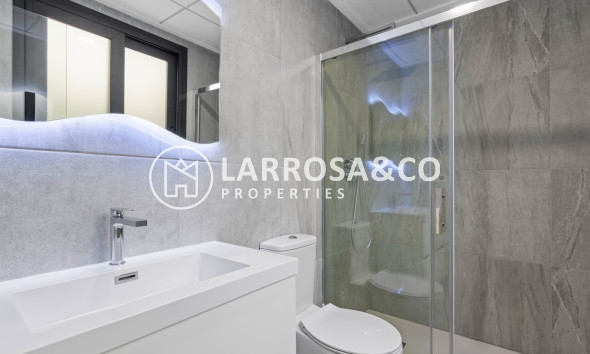 Herverkoop - Villa - San Miguel de Salinas - Inland