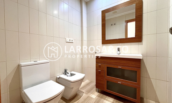 Resale - Apartment - Santa Pola - Costa Blanca