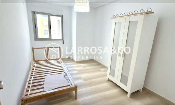 Resale - Apartment - Santa Pola - Costa Blanca