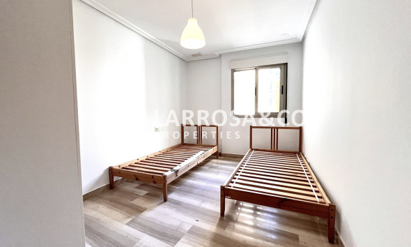 Resale - Apartment - Santa Pola - Costa Blanca