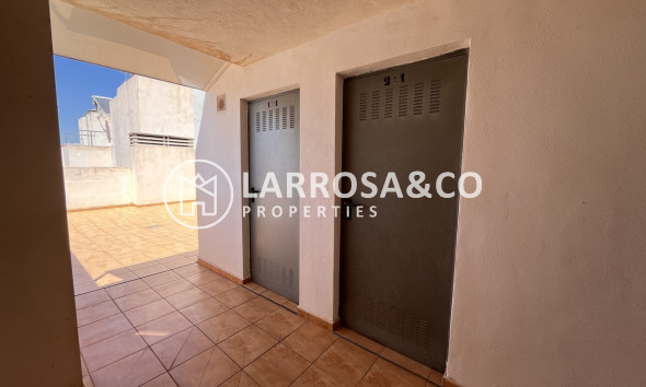 Resale - Apartment - Santa Pola - Costa Blanca