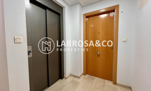 Resale - Apartment - Santa Pola - Costa Blanca