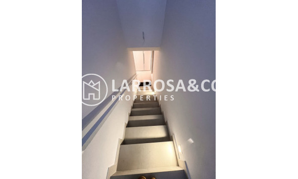 Herverkoop - Villa - San Miguel de Salinas - Inland