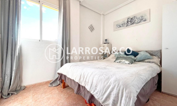 Resale - Detached House/Villa - La Zenia - Costa Blanca