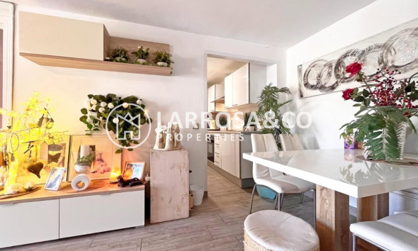 Resale - Detached House/Villa - La Zenia - Costa Blanca