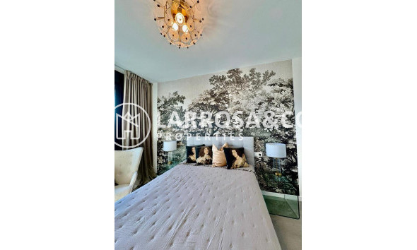 Resale - Apartment - Dehesa de Campoamor - Costa Blanca