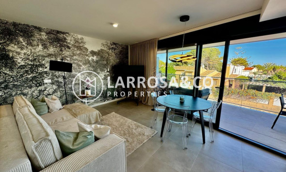 Resale - Apartment - Dehesa de Campoamor - Costa Blanca