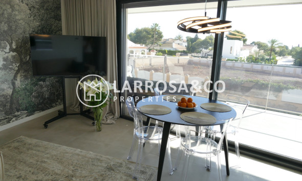 Resale - Apartment - Dehesa de Campoamor - Costa Blanca