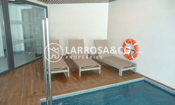 Resale - Apartment - Dehesa de Campoamor - Costa Blanca