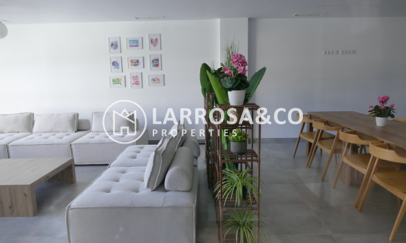 Resale - Apartment - Dehesa de Campoamor - Costa Blanca