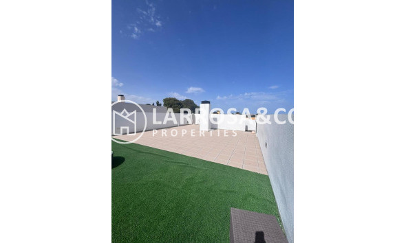 Resale - Detached House/Villa - Villamartin - Costa Blanca