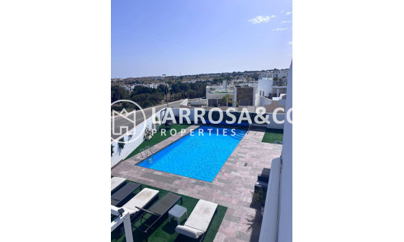 Resale - Detached House/Villa - Villamartin - Costa Blanca