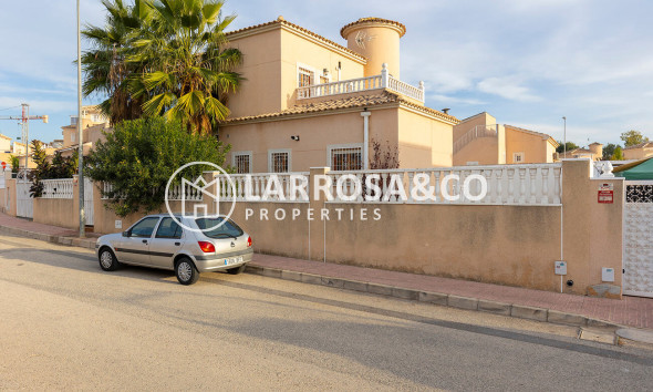 Reventa - Chalet - Ciudad Quesada
