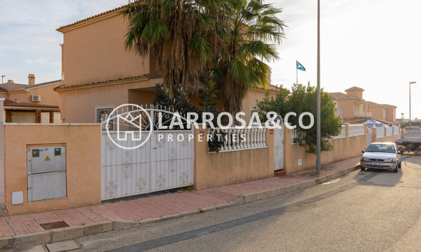 Reventa - Chalet - Ciudad Quesada