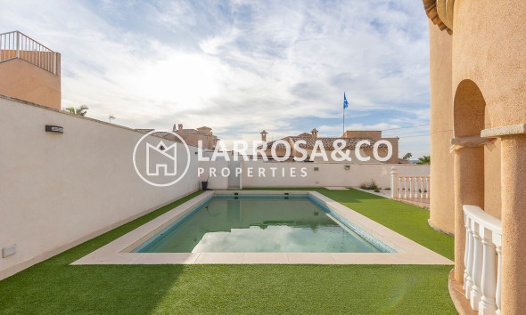 Reventa - Chalet - Ciudad Quesada