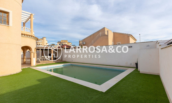 Reventa - Chalet - Ciudad Quesada