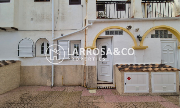 Resale - Apartment - San Miguel de Salinas - Inland