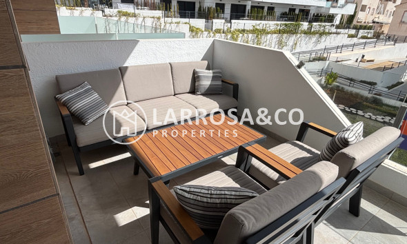 Resale - Apartment - Villamartin - Costa Blanca
