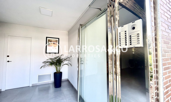 Herverkoop - Apartment - La Zenia - Costa Blanca