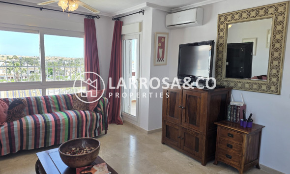 Resale - Apartment - Villamartin - Costa Blanca