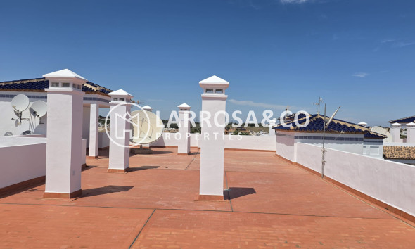 Resale - Apartment - Villamartin - Costa Blanca