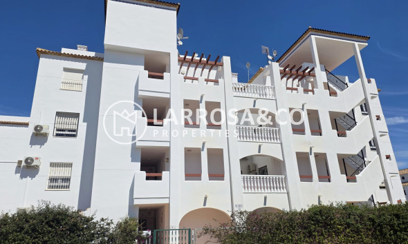 Resale - Apartment - Villamartin - Costa Blanca
