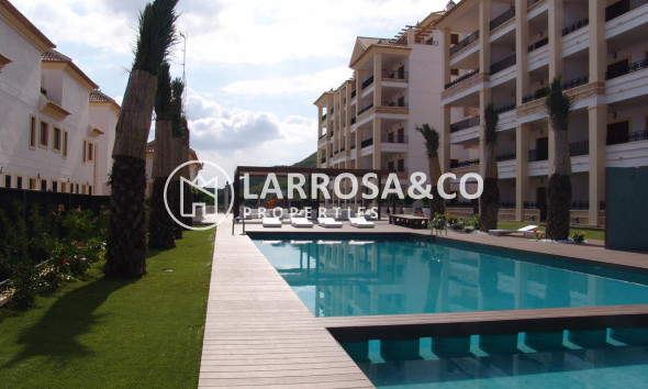 resale-apartment-beach-guardamar-swimming-pool-rv2104