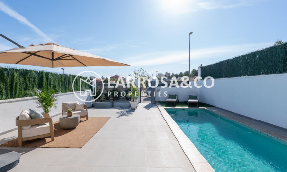 Reventa - Chalet - Bigastro - D6