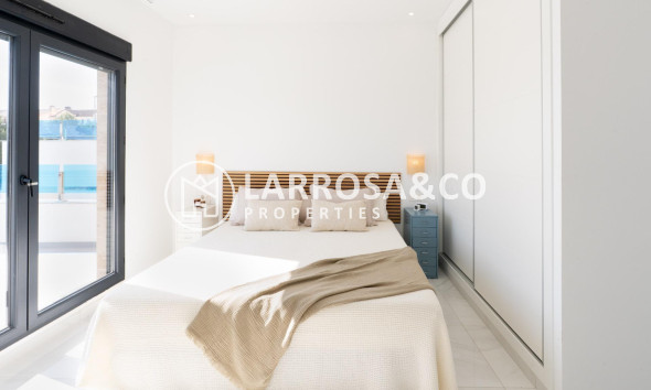 Reventa - Chalet - Bigastro - D6