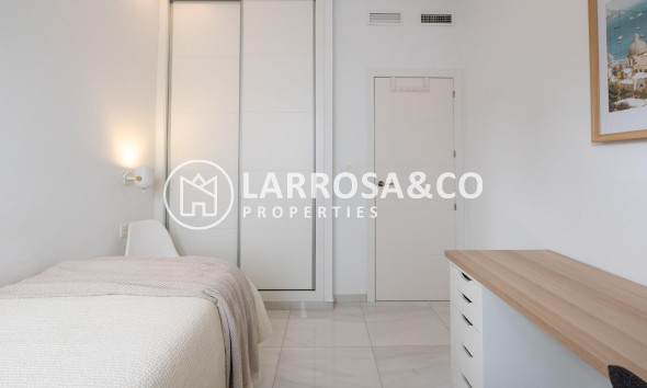 Reventa - Chalet - Bigastro - D6