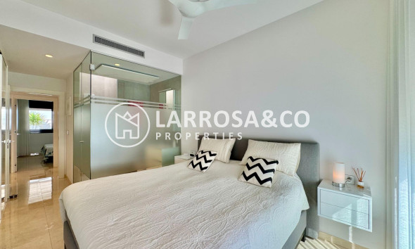 Resale - Detached House/Villa - San Miguel de Salinas - Bellavista