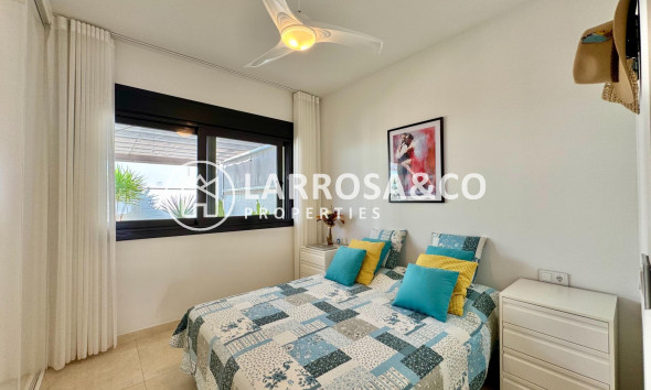 Resale - Detached House/Villa - San Miguel de Salinas - Bellavista