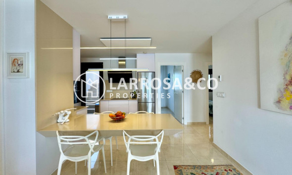 Resale - Detached House/Villa - San Miguel de Salinas - Bellavista