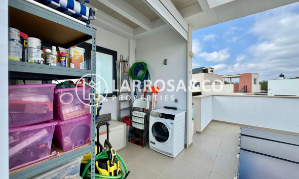 Resale - Detached House/Villa - San Miguel de Salinas - Bellavista