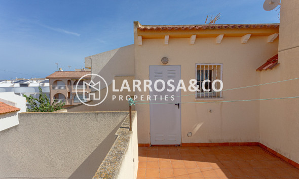 Resale - Detached House/Villa - Pilar de la Horadada - Costa Blanca