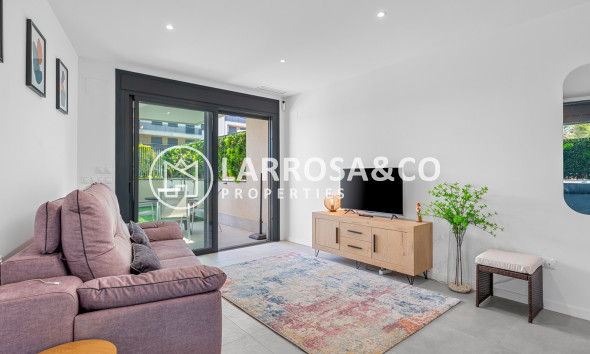 Resale - Apartment - Dehesa de Campoamor - Costa Blanca