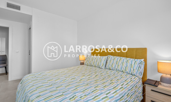 Resale - Apartment - Dehesa de Campoamor - Costa Blanca