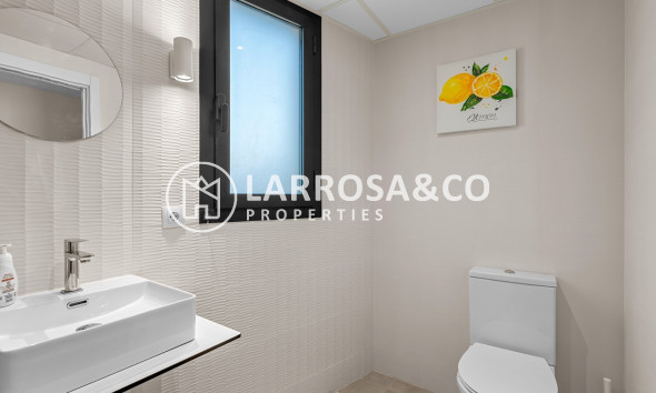Resale - Apartment - Dehesa de Campoamor - Costa Blanca